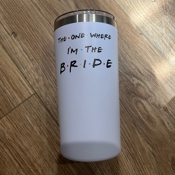 FRIENDS The One Where Im a Bride 20oz Tumbler cup NWT - Picture 2 of 7